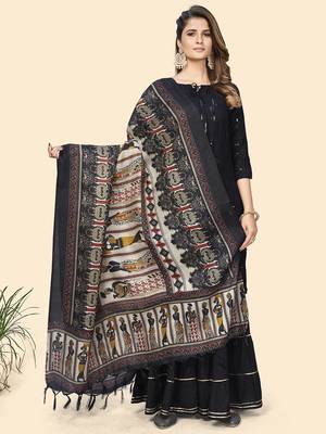 Vbuyz Women'S Art Silk Black & Cream Coloured Ethnic Motifs Dupatta 1