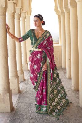 Pink woven silk saree with blouse 1
