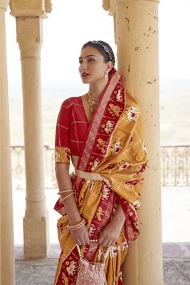 Mustard woven silk saree with blouse 2