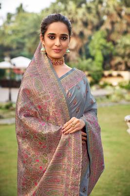 Light grey woven silk saree with blouse 2