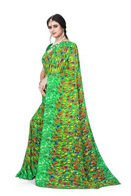 Jheenu Women's Weightless Dark Green Printed Saree with Blouse  4
