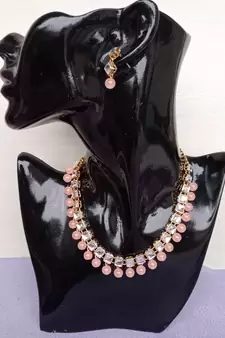 Pink Kundan necklace set 
