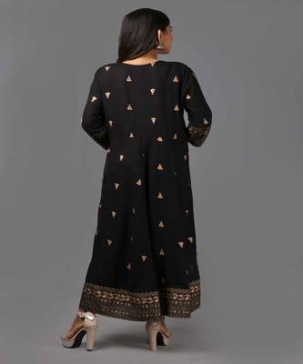 Women Rayon Floral Printed Kurti and Dupatta 2