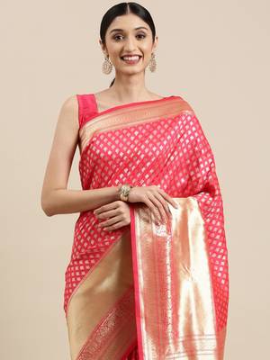 Pink woven banarasi silk saree with blouse 3
