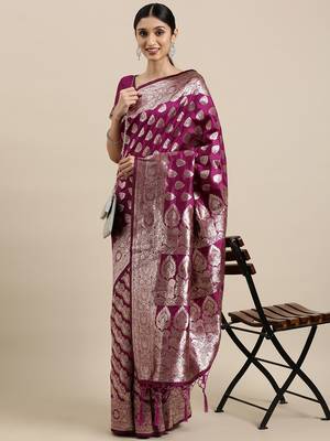 Purple woven banarasi silk saree with blouse 1