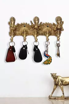 eCraftIndia Musician Lord Ganesha Handcrafted Brass Key Holder with 5 Knobs