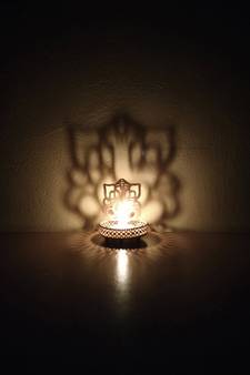 eCraftIndia Lord Ganesha Tea Light Holder