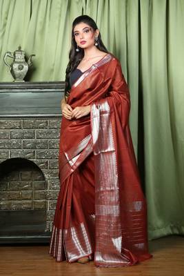 This is   Garnet Red Blended Silk saree with temple border from Charukriti 1