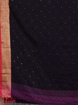 This is   Violet Cotton soft hadwoven saree with textured design from Charukriti 2