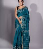 This is   Green Matka Silk handwoven soft saree from Charukriti