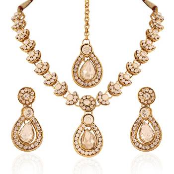 Glimmery Gold Plated Australian Diamond Stone  Necklace Set 1