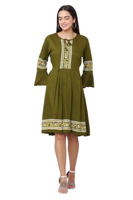PAVONINE Mehandi Green Color Rayon Fabric Printed Short Midi 1