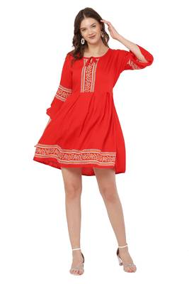 PAVONINE Red Color Rayon Fabric Printed Short Midi 1