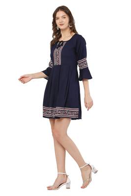 PAVONINE Navy Blue Color Rayon Fabric Printed Short Midi 4
