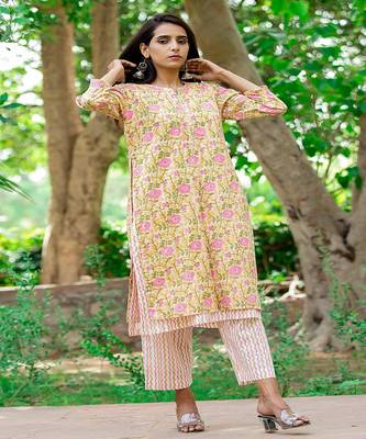 cotton-hand-block-print-double-layered-kurta-set-blue-white-floral-design 5
