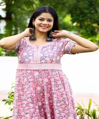 hand-block-print-anarkali-set-pink-floral-design 3