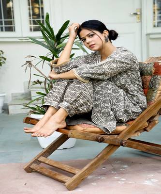cotton-hand-block-print-kurta-set-gray 5