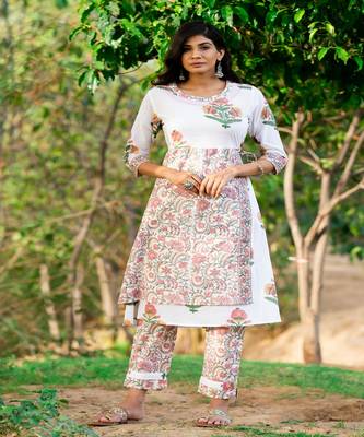cotton-white-and-pink-hand-block-print-kurta-set 3