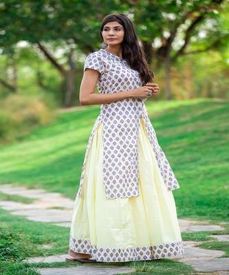 hand-block-print-yellow-blue-kurta-and-skirt-set 5