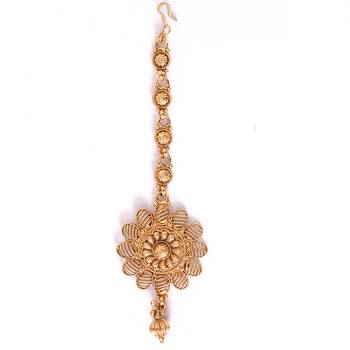 Gold diamond maang-tikka 1