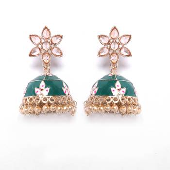 Green diamond earrings 1