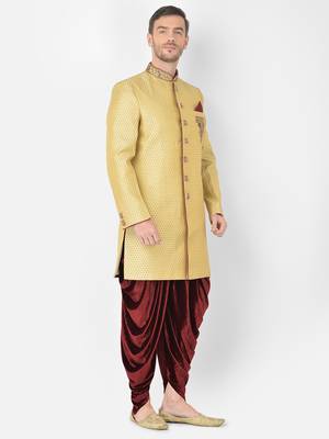 Anil Kumar Ajit Kumar Gold hand woven banarasi sherwani 3