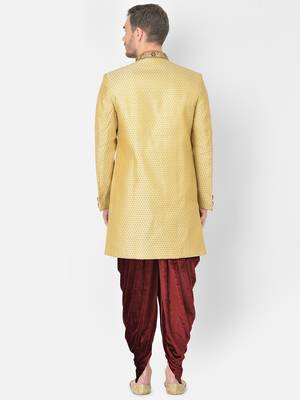 Anil Kumar Ajit Kumar Gold hand woven banarasi sherwani 4