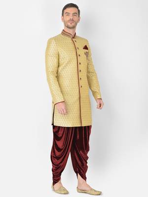 Anil Kumar Ajit Kumar Gold hand woven banarasi sherwani 3