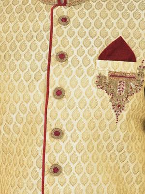 Anil Kumar Ajit Kumar Gold hand woven banarasi sherwani 5
