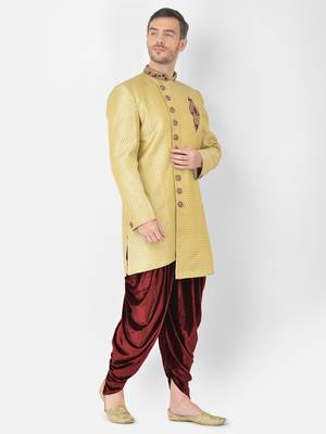 Anil Kumar Ajit Kumar Gold hand woven banarasi sherwani 3