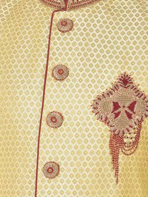 Anil Kumar Ajit Kumar Gold hand woven banarasi sherwani 5