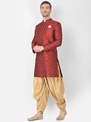 Anil Kumar Ajit Kumar Gold hand woven banarasi sherwani 2