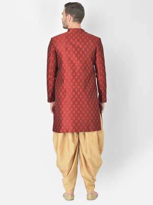 Anil Kumar Ajit Kumar Gold hand woven banarasi sherwani 4