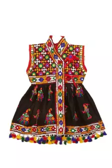 Banjara India Sleeveless Mirror Work Embroidered Kedia Set - Black (KD-RGR-Black-26)