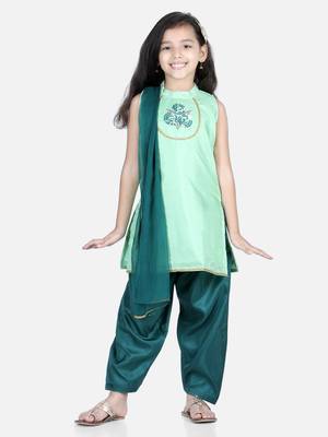 BownBee Hand Embroidered Silk Kurti Salwar for Girls-Green 1