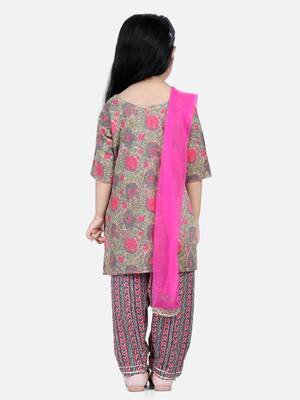 BownBee Pure Cotton Printed Kurti with Pant for Girls- Green 2