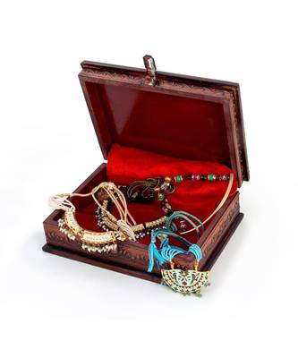 Wooden Hand Painted Dhola Maru Jewellery Box 330 3