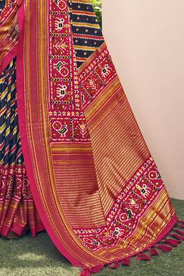 Navy blue printed pure patola saree with blouse 2
