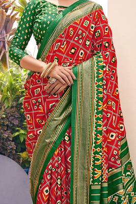 Red printed pure patola saree with blouse 3