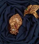 Red diamond wedding-rings