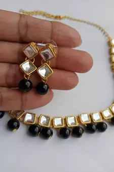 Black kundan necklaces