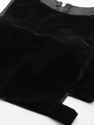 Women Black Velvet Readymade Padded Blouse 4