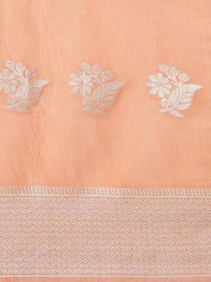 Peach woven linen saree with blouse 3