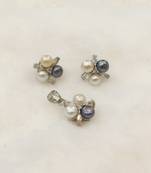 Multicolor pearl pendants
