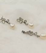 White pearl pendants