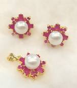 Red pearl pendants