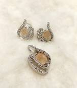 Gold diamond pendants