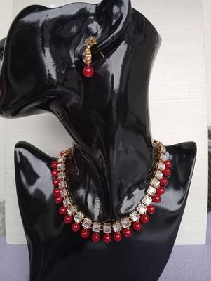 Kundan Red necklaces 2