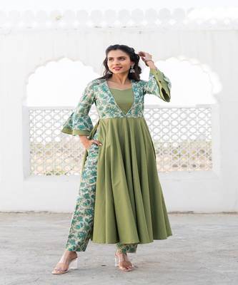 Green Cotton Kurta Set 3