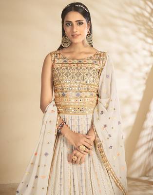 Catching Off White Thread and Sequins Embroidered Semi Stitched Ceremonial Gown 3